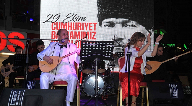 İşte Karabağlar, İşte Cumhuriyet!