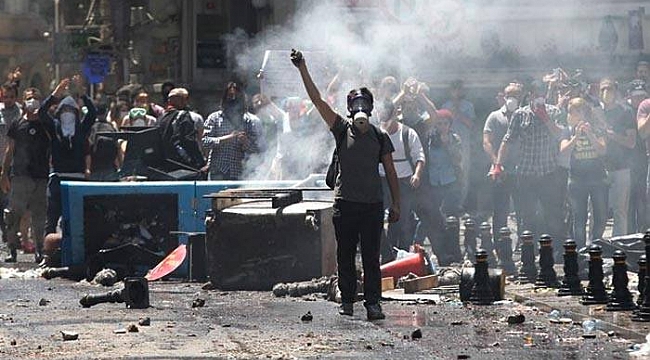 İzmir'de Gezi Eylemlerine Katılanlara Ceza Yağdı