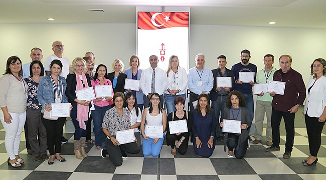 İzmir İl Milli Eğitim Müdürlüğü ile ortaklaşa proje gerçekleştiren Giritli öğretmenler İzmir’de bir araya geldi.
