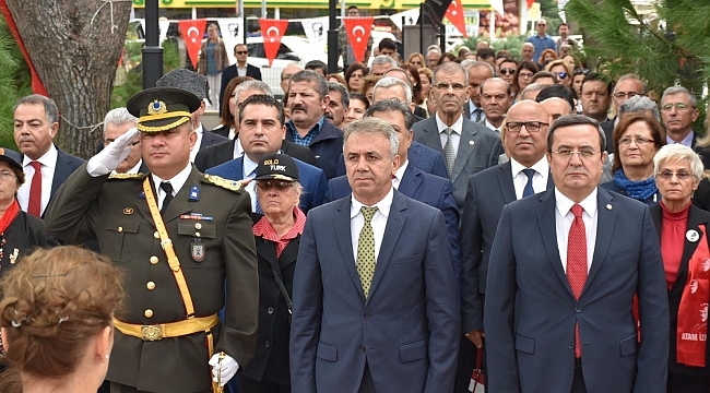 Narlıdere Cumhuriyetin 94. Yılını Törenlerle Kutladı