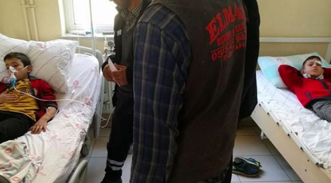 Öğrenci Servisiyle Otomobil Çarpıştı: 16 yaralı