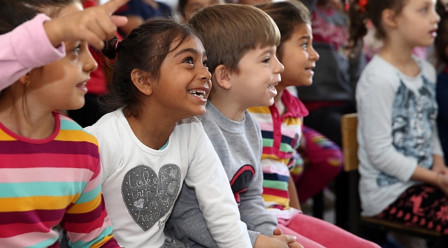 Okulda tiyatro keyfi başladı