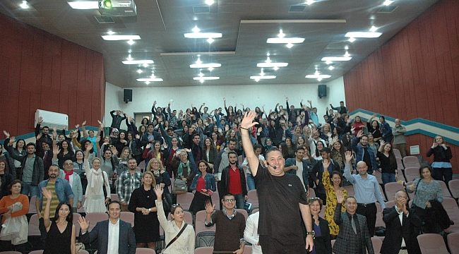 Ürkmen, "Hayatı Ve Hayallerinizi Ertelemeyin"