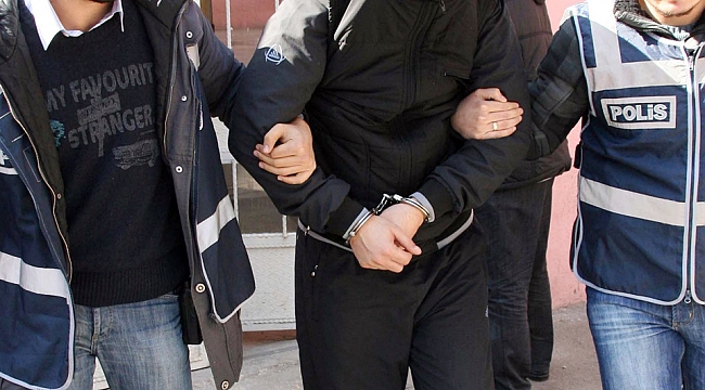 107 Öğretmen'e Gözaltı Kararı