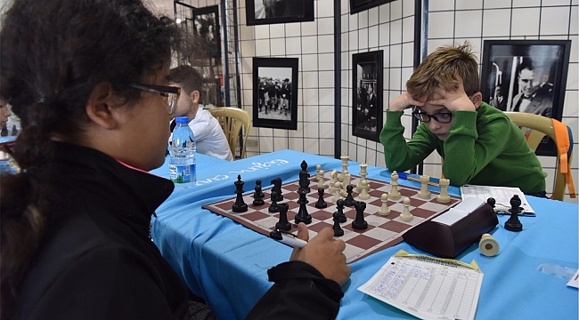 Atatürk Anısı’na Satranç Turnuvası