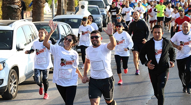 Atatürk Sevdalıları Karşıyaka'da Buluştu