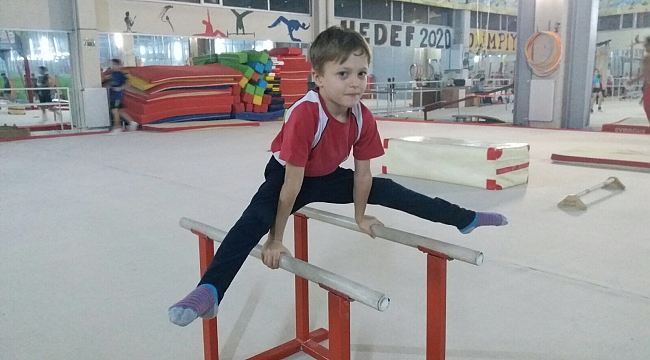 Babasına Özendi Şampiyon Oldu