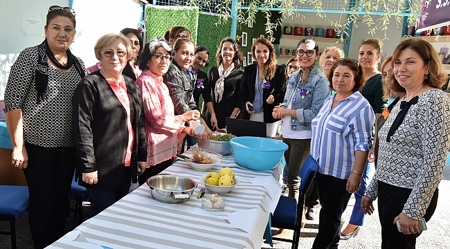 Bornovalı Kadınlar Üretiyor