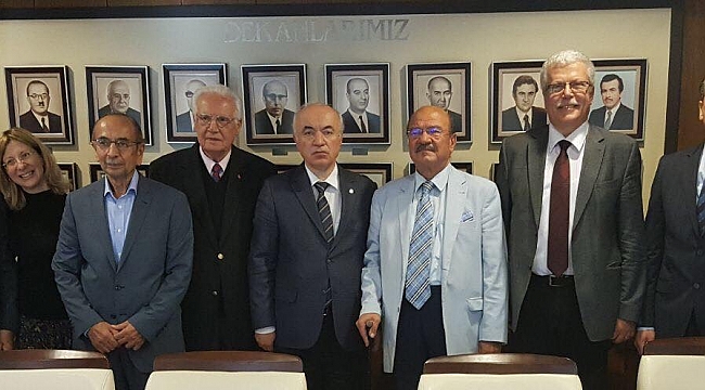 DEÜ 90’lık Hocasını Unutmadı