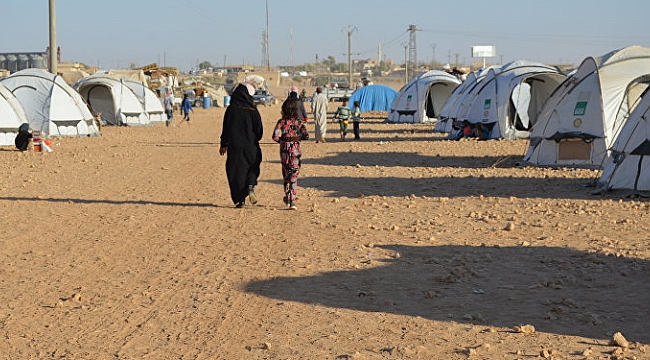 IŞİD Mülteci Kampına Saldırdı