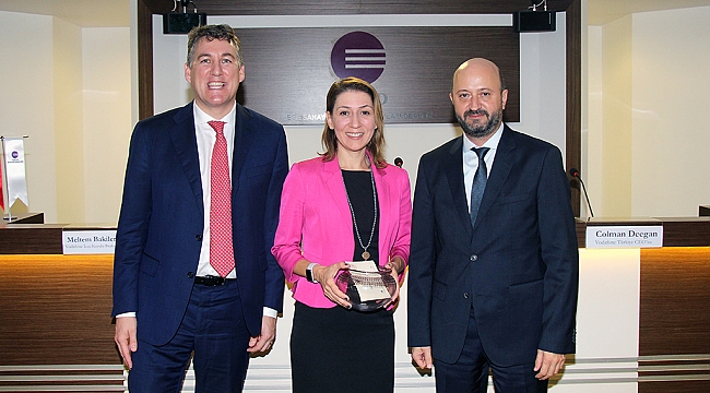 İzmir, Dijitalleşmede “Büyük Oyuncu” Olacak