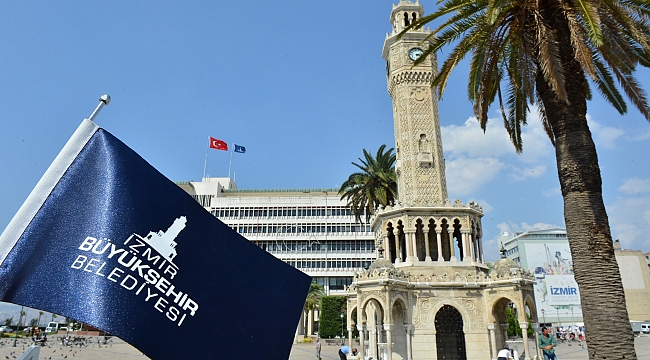 İzmir Zirvedeki Yerini Korudu