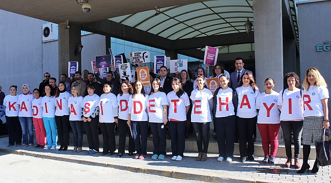 Kadın Sağlıkçılar "Şiddete Hayır" Dedi