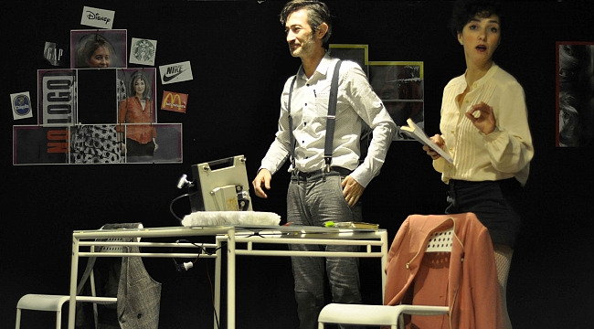 "Shakespeare Öldü Aş Bunları" Seyirciden Tam Not Alıyor