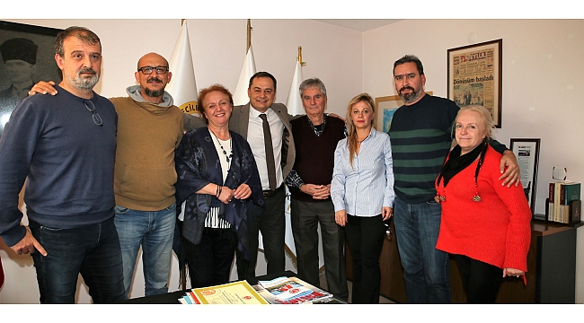 174 Günlük Esaret Sonrası Özgür Kucaklaşma