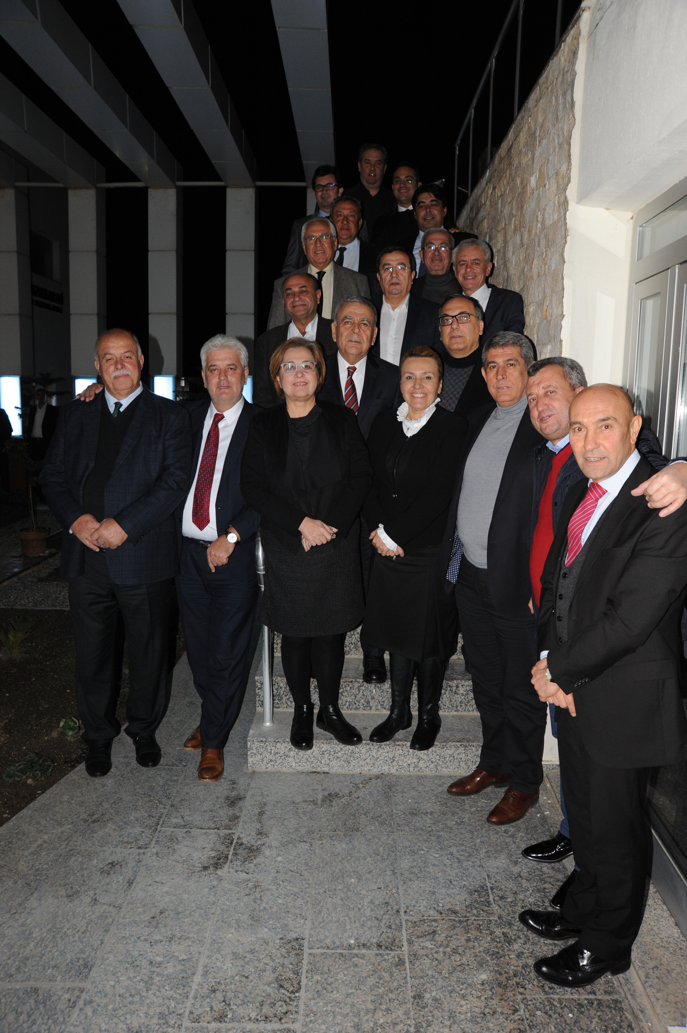 Belediye Başkanları Delege Olmayacak