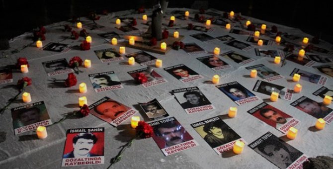 Cumartesi Anneleri' nin Dilek Ağacı