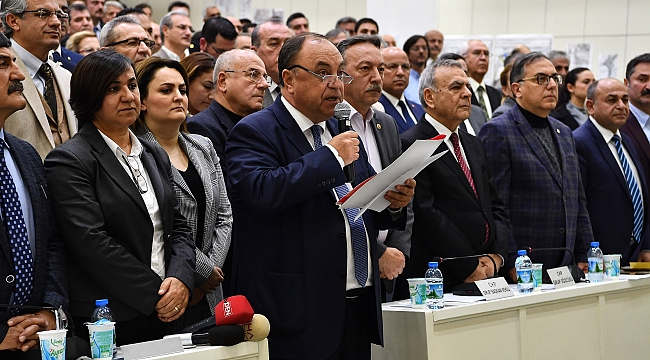 İzmir' den Ataşehir' e Destek