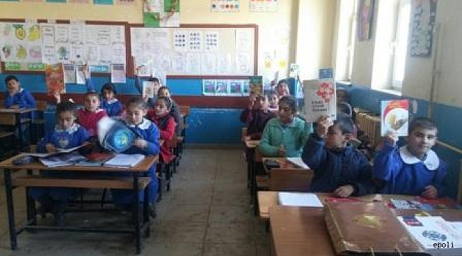 Bostanlıspor' un gönderdiği kitaplar Türkiye' nin diğer ucunda