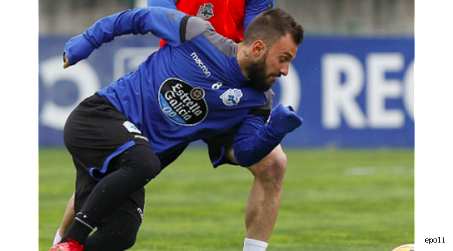 Emre idmandan kovuldu