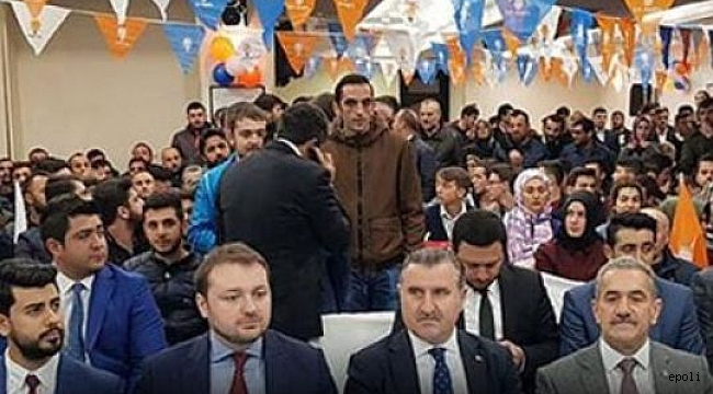 Gençlerin kongresine Genel Merkez müdahalesi