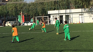 Bostanlıspor futbol üst ve alt yapıda hamle yaptı