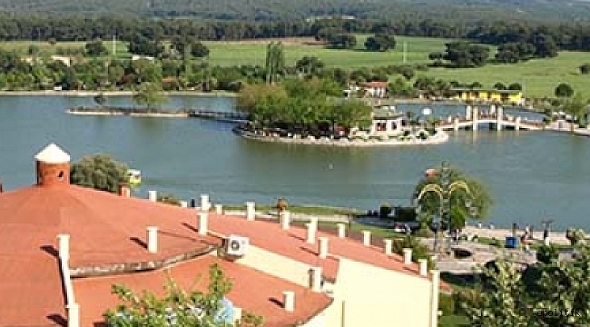 &#039;Gölet, Bucalı&#039;nındır; Kimseye Verilemez&#039;