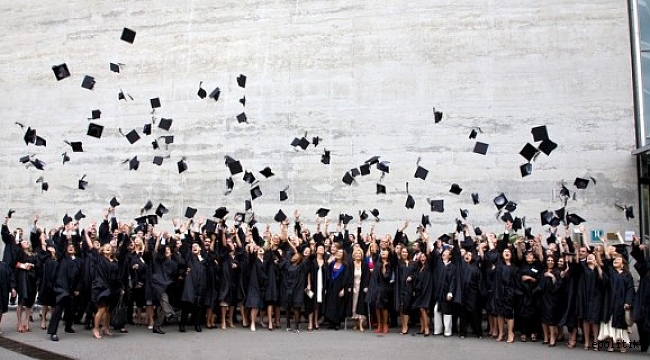 Üniversiteli İşsiz 55 İlin Nüfusunu Solladı