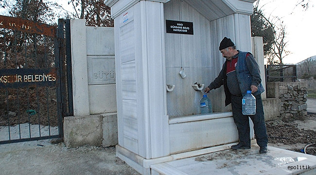 &quot;Yıl 2018: İzmir&#039;in Köyünde Su Yok&quot;