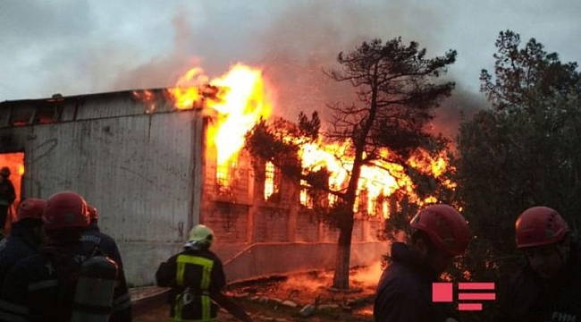 Azerbaycan&#039;da Korkunç Yangın! En Az 30 Kişi Öldü