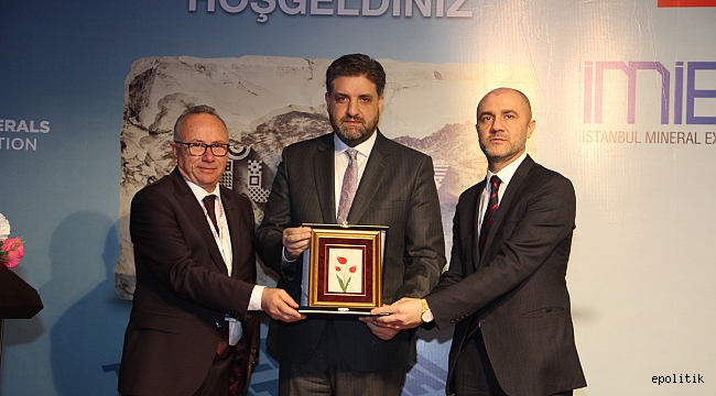 Çin&#039;de Türk doğaltaş rüzgarı esiyor