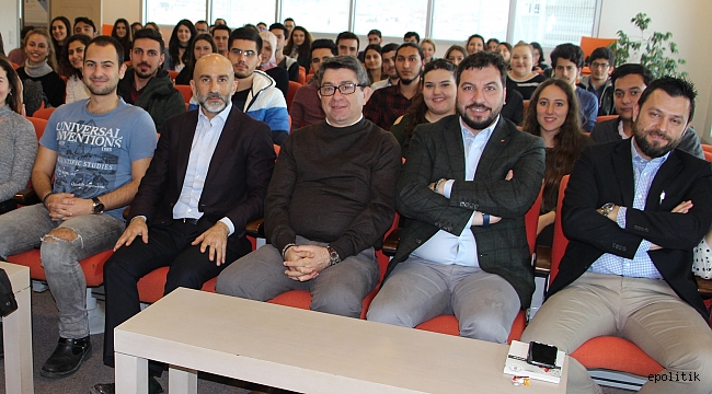 Gençler Kurumsal Vatandaşlık İçin Mutlaka STK’larda Görev Almalı