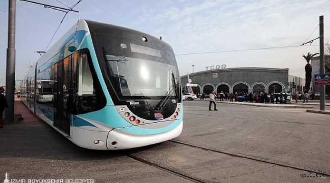 Konak Tramvayı yolculu sefere başladı: İlk gün nazar değdi!