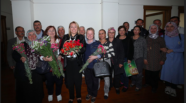 Çiftçiden çok renkli teşekkür