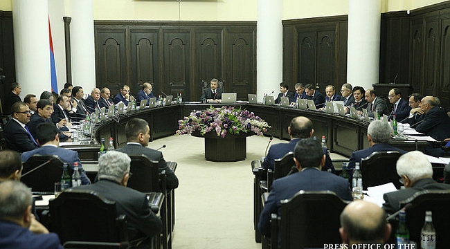 Ermenistan&#039;da Hükümet istifa etti