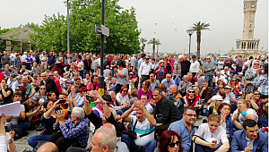 İzmir'de Ohal Değil Demokrasi Eylemi Yapıldı (VİDEO)