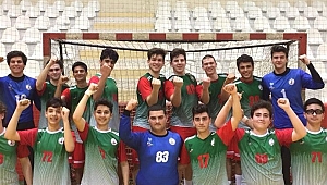 Karşıyaka’dan hentbolda çifte kupa