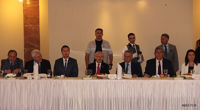 Kılıçdaroğlu İzmir Örgütüne Ne Mesaj Verdi?