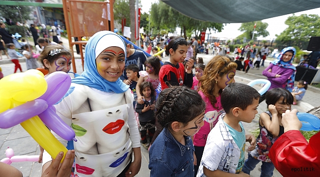 Konak’ta 23 Nisan coşkusu başladı