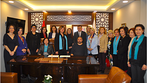 Nefesler Tutuldu İYİler Geliyor