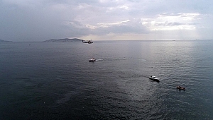 İSTANBUL'DA HELİKOPTER DÜŞTÜ !