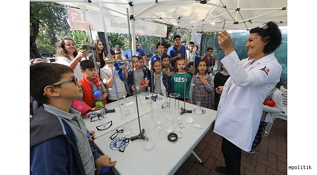 Bilim Işığı Buca'da Yanıyor