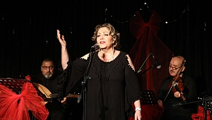 Bayraklı'da 2018'e Konserlerle Elveda