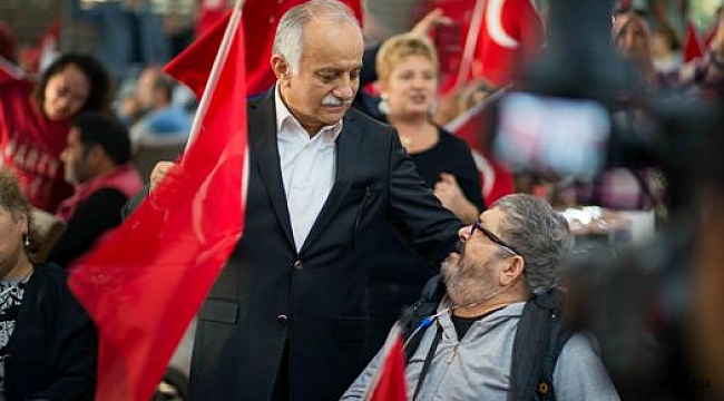 Karabağ Sert Çıktı ; &quot;Asıl engelliler, ahlak sorunu olanlardır&quot;