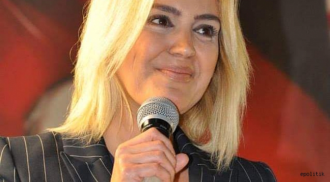 Bayraklı&#039;da sürpriz istifa!