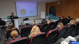 ‘Blogger Anneler’ Karşıyaka'da Çocuk Müzesi'ndeydi