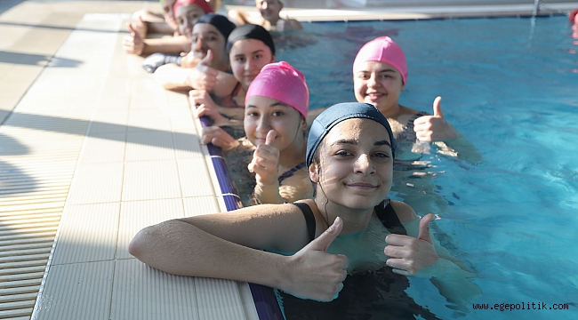 Buca&#039;da Zil Çaldı, Haydi Havuza!