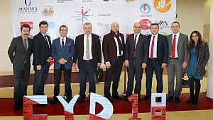 CBÜ’de “İnternetle Yeni Kariyer Yolları” anlatıldı