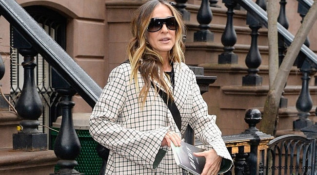 Sarah Jessica Parker, Demirtaş okuyor