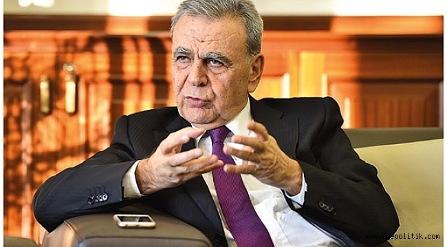 CHP’li Gençlerden Kocaoğlu'na; "Pardon Siz Kimsiniz?"